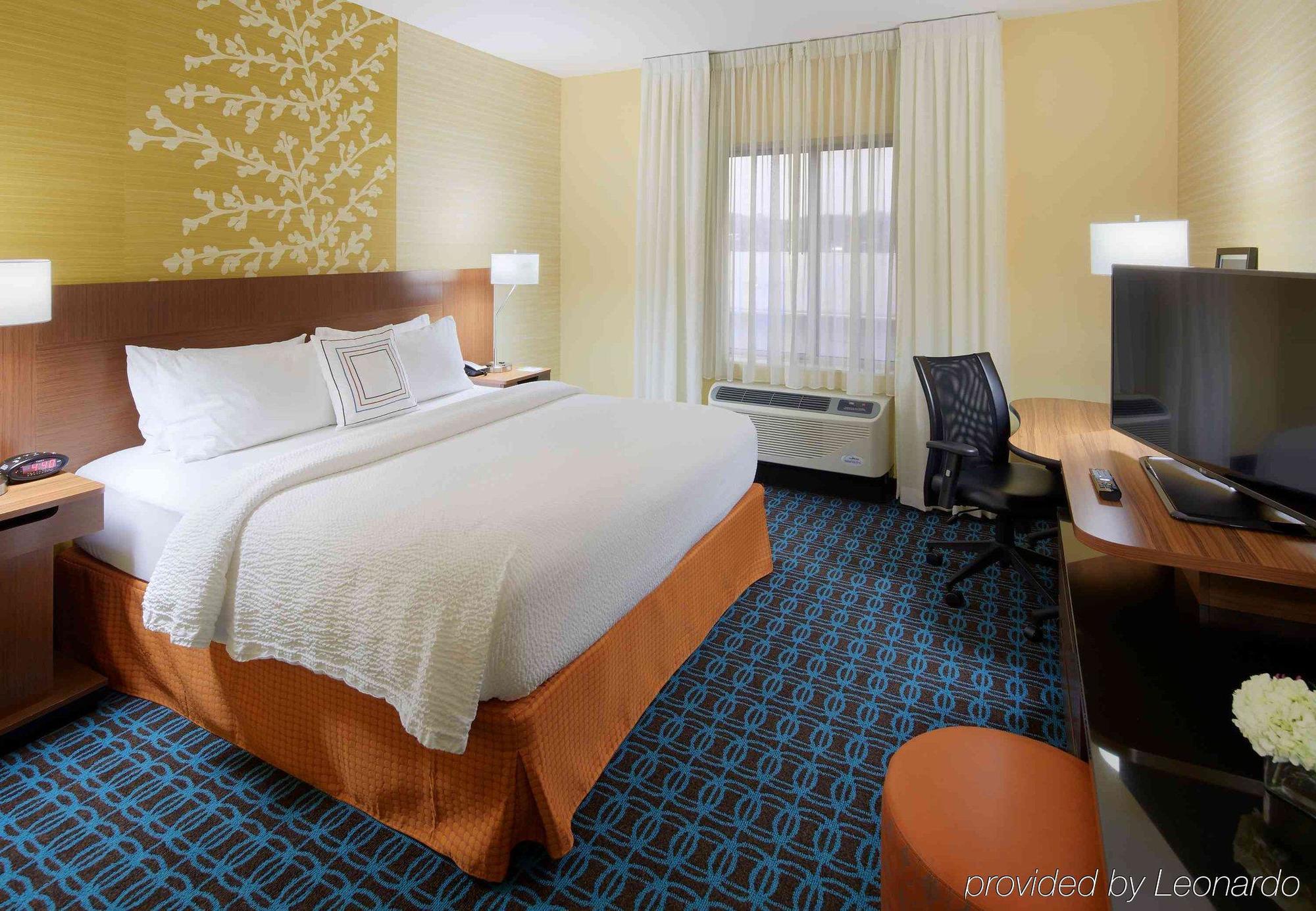 Fairfield Inn & Suites By Marriott Springfield Northampton/Amherst Ngoại thất bức ảnh