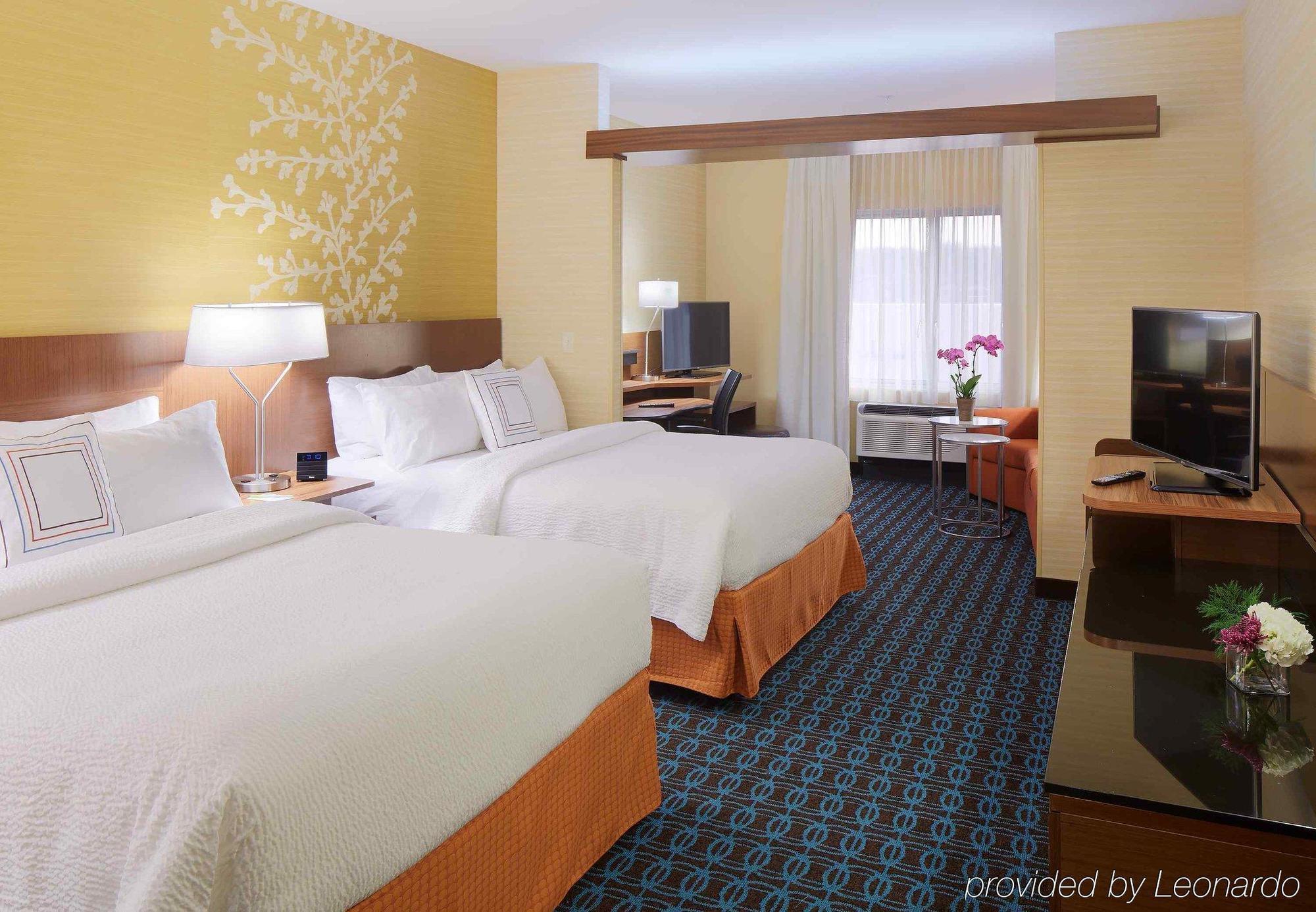 Fairfield Inn & Suites By Marriott Springfield Northampton/Amherst Ngoại thất bức ảnh