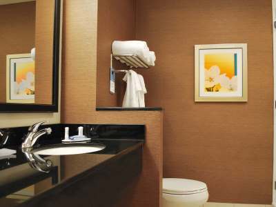 Fairfield Inn & Suites By Marriott Springfield Northampton/Amherst Ngoại thất bức ảnh